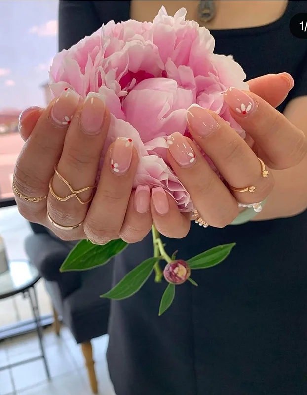 Lovely Nails and Spa