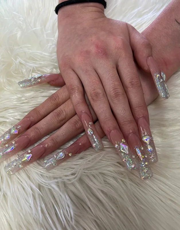 Lovely Nails and Spa