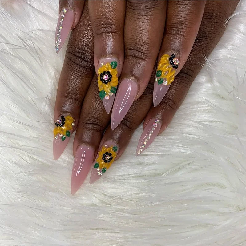 Lovely Nails and Spa